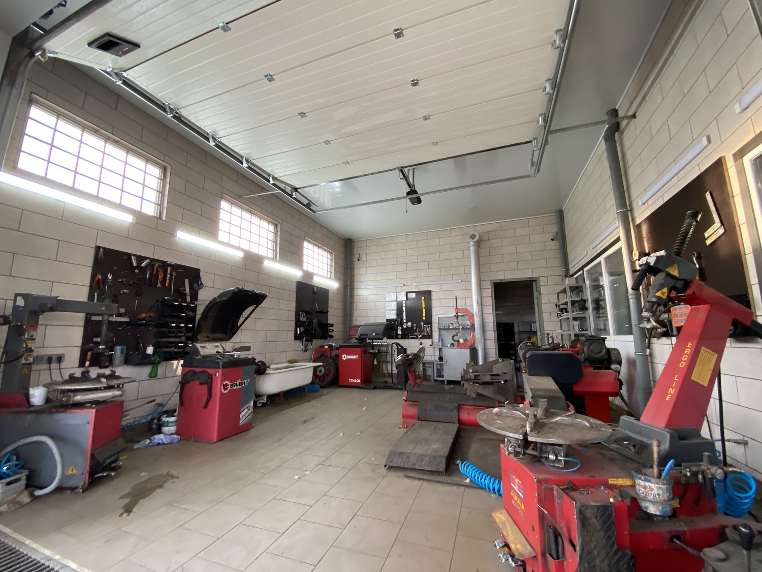 <span style="font-weight: bold;">СТО</span>